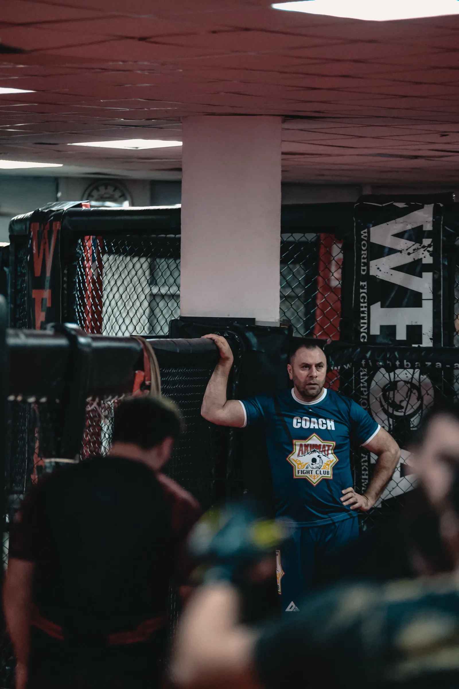 Full MMA room in Grozny during a pad work session